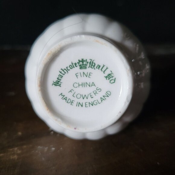 Vtg Heathcote and Hall Small Vase W/ Pink Purple Yellow Flowers Made In England - Picture 6 of 7